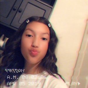 Meet your Posher, Briana